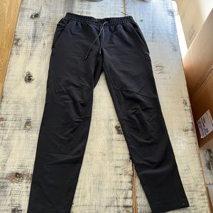 Lululemon License to train pant - Medium Skinny charcoal
